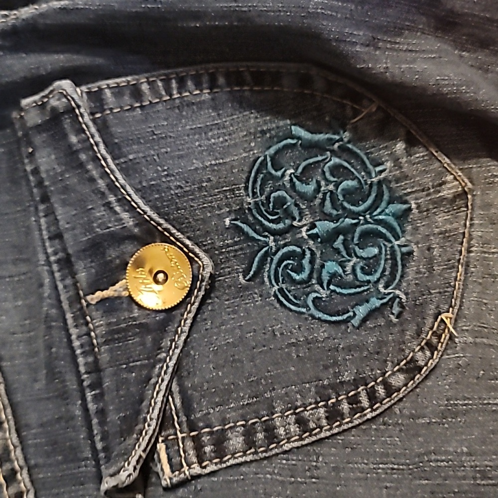 Apple Bottom Jeans - Picture 11 of 13